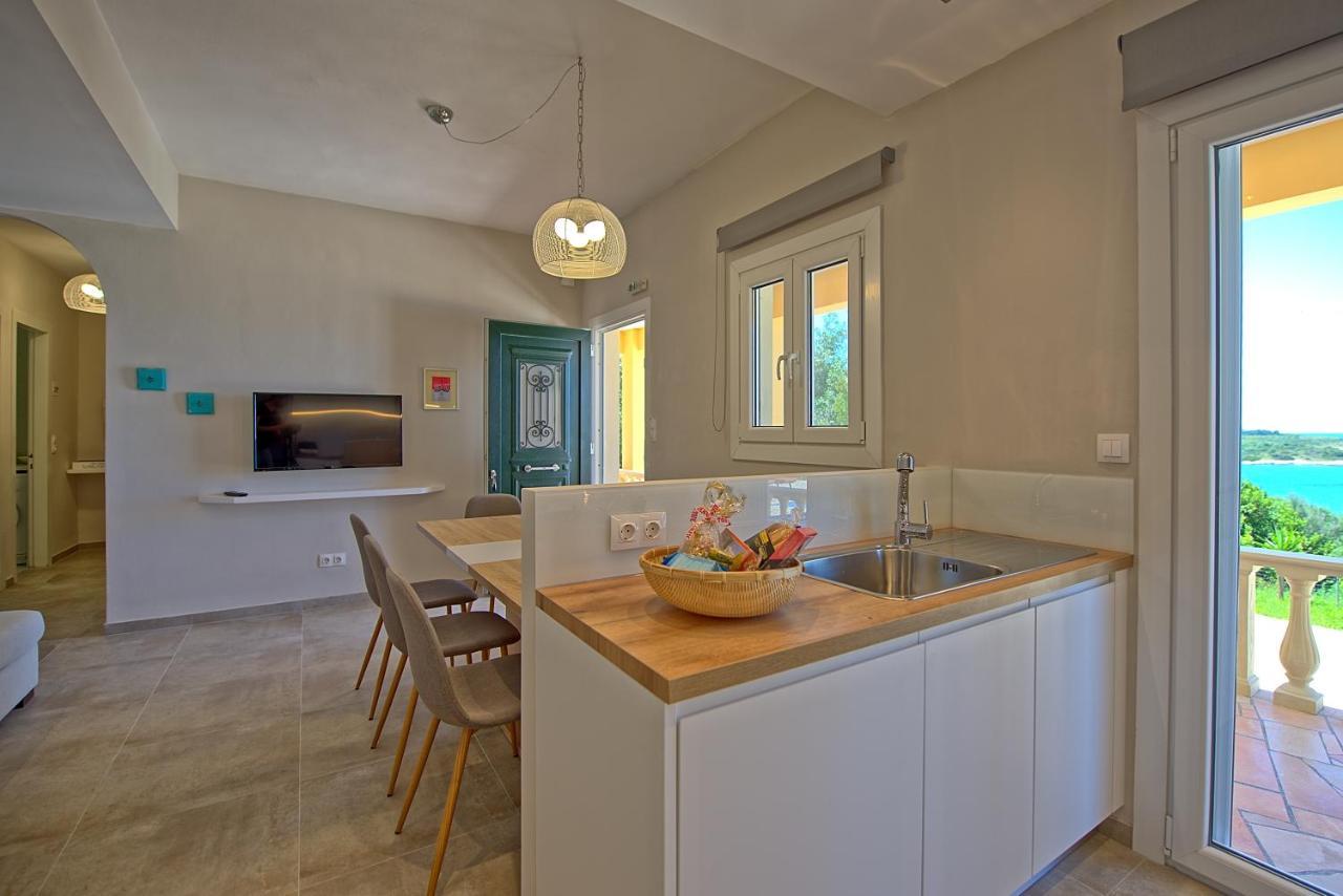 Beachfront Villa Seasun By Posarellivillas Agios Spyridon  Ngoại thất bức ảnh