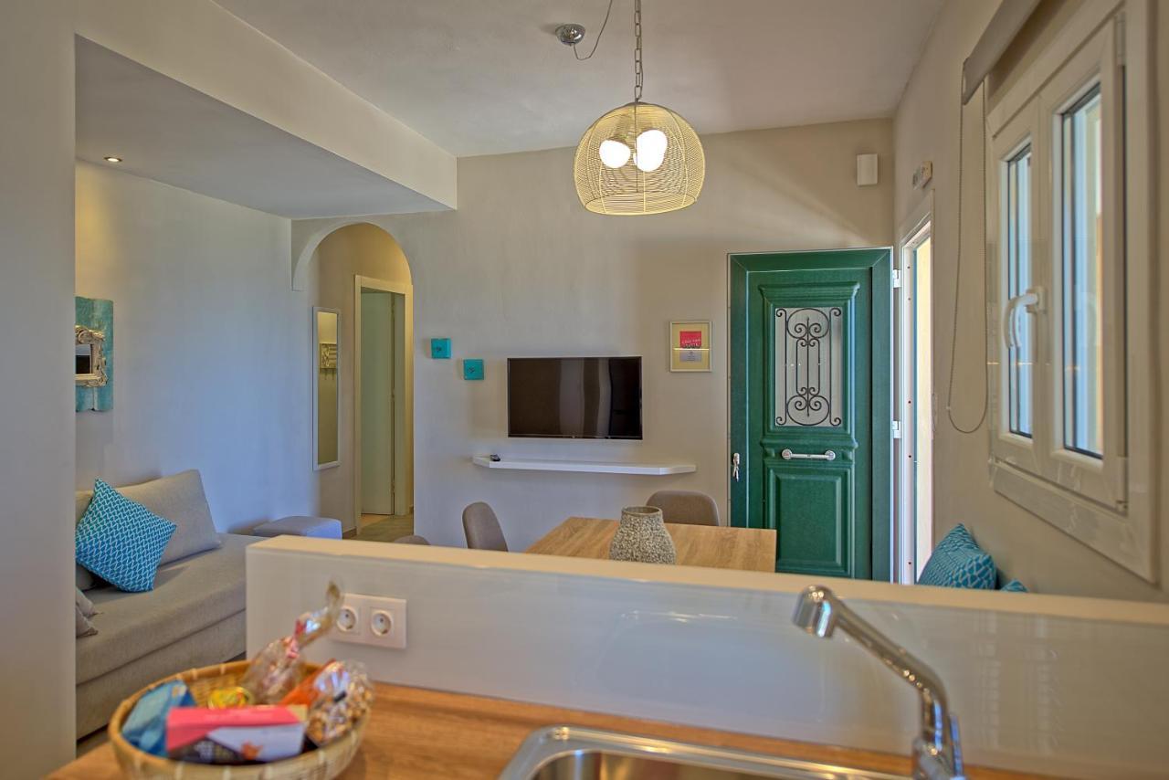 Beachfront Villa Seasun By Posarellivillas Agios Spyridon  Ngoại thất bức ảnh