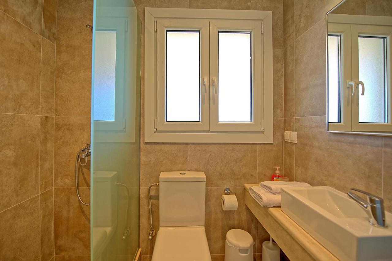 Beachfront Villa Seasun By Posarellivillas Agios Spyridon  Ngoại thất bức ảnh