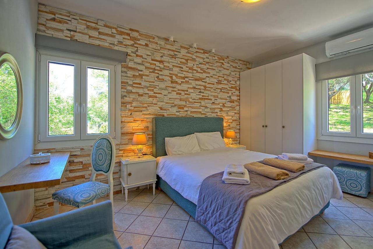 Beachfront Villa Seasun By Posarellivillas Agios Spyridon  Ngoại thất bức ảnh