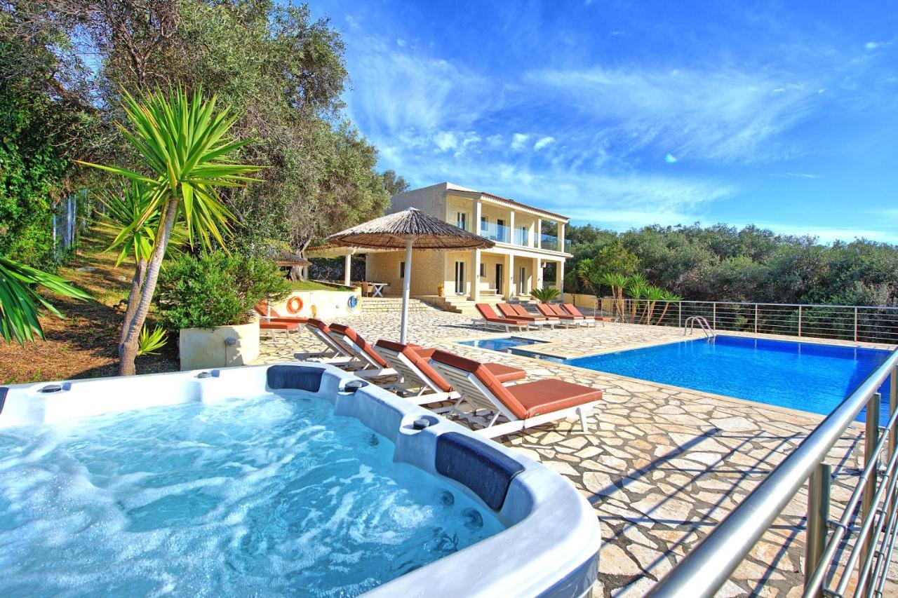 Beachfront Villa Seasun By Posarellivillas Agios Spyridon  Ngoại thất bức ảnh