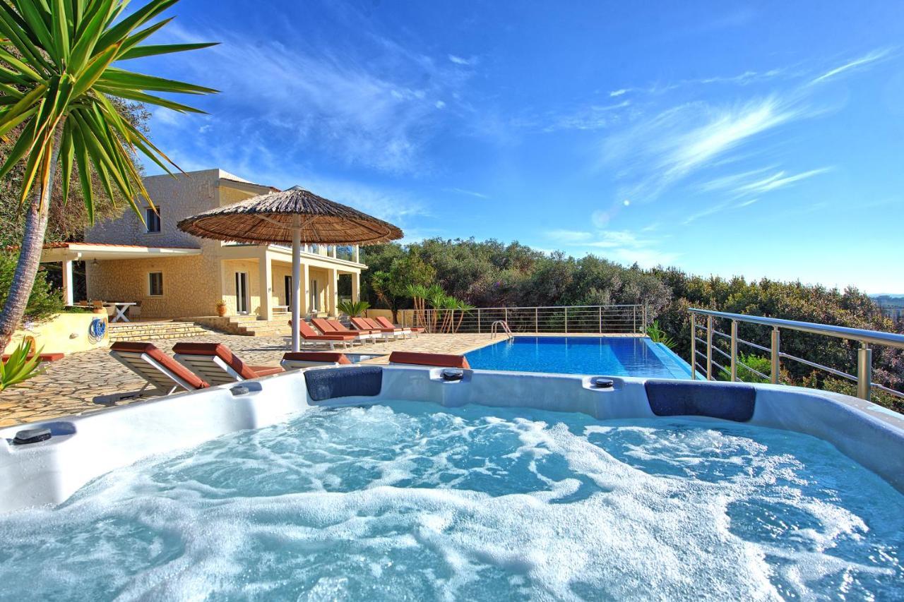 Beachfront Villa Seasun By Posarellivillas Agios Spyridon  Ngoại thất bức ảnh