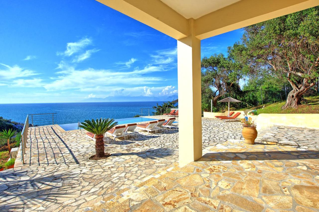 Beachfront Villa Seasun By Posarellivillas Agios Spyridon  Ngoại thất bức ảnh
